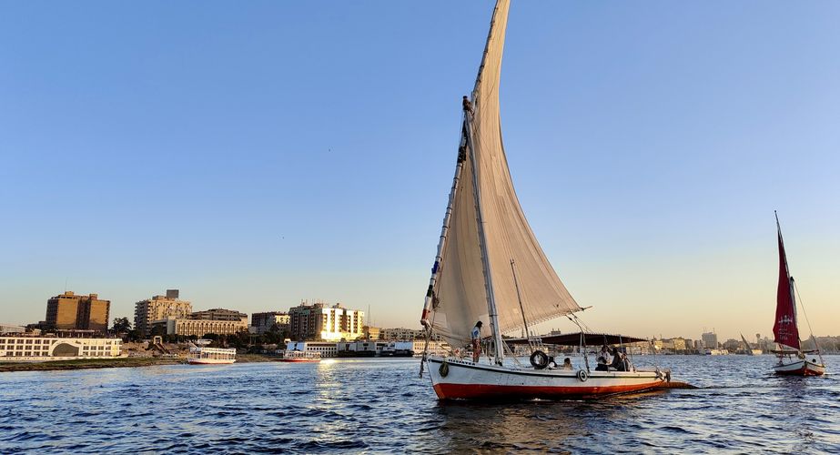 Felucca boottocht in Aswan Felucca boottocht in Aswan